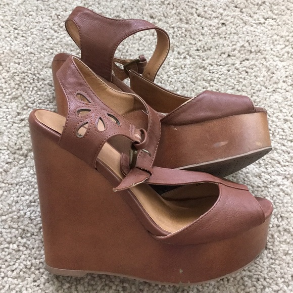 Charlotte Russe wedges - Picture 2 of 2